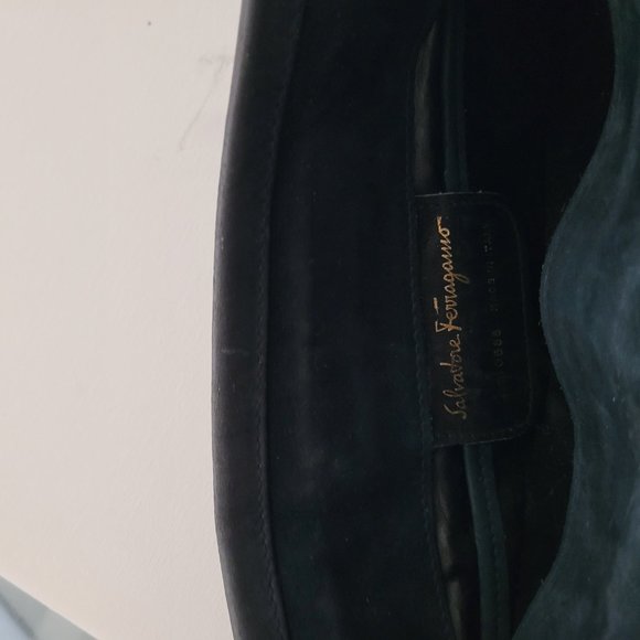 Vintage Salvatore Ferragamo Vara Purse - Picture 4 of 5